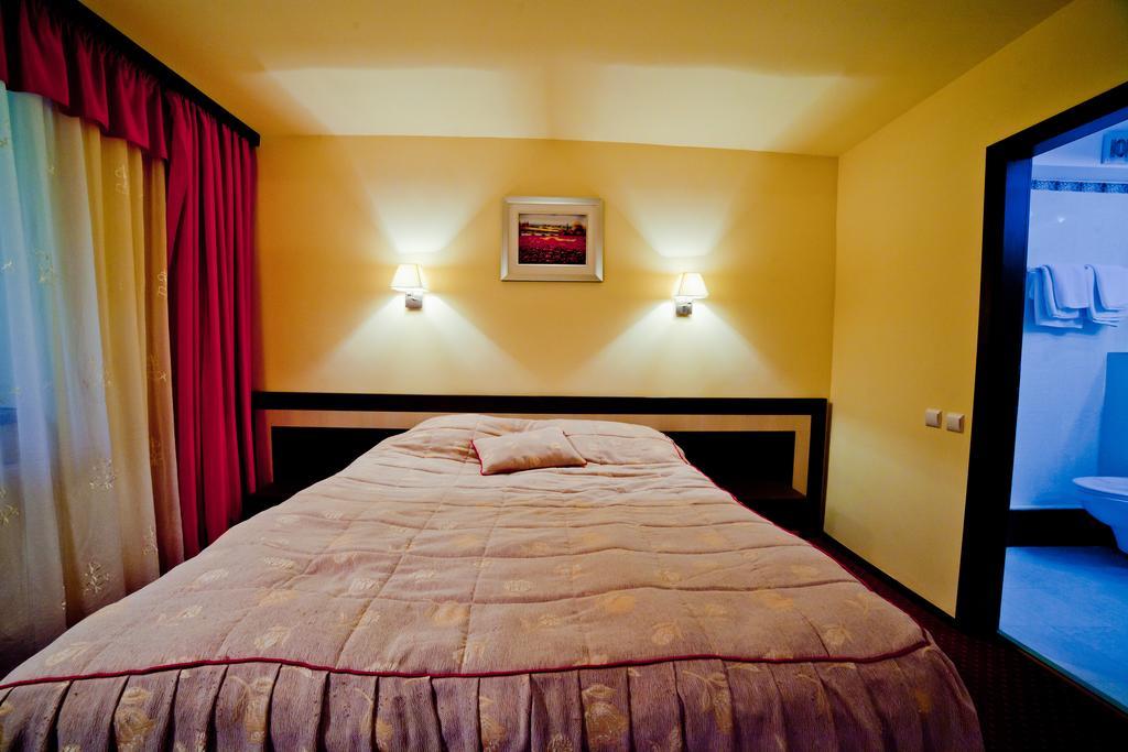 Hotel Dana Амара Экстерьер фото