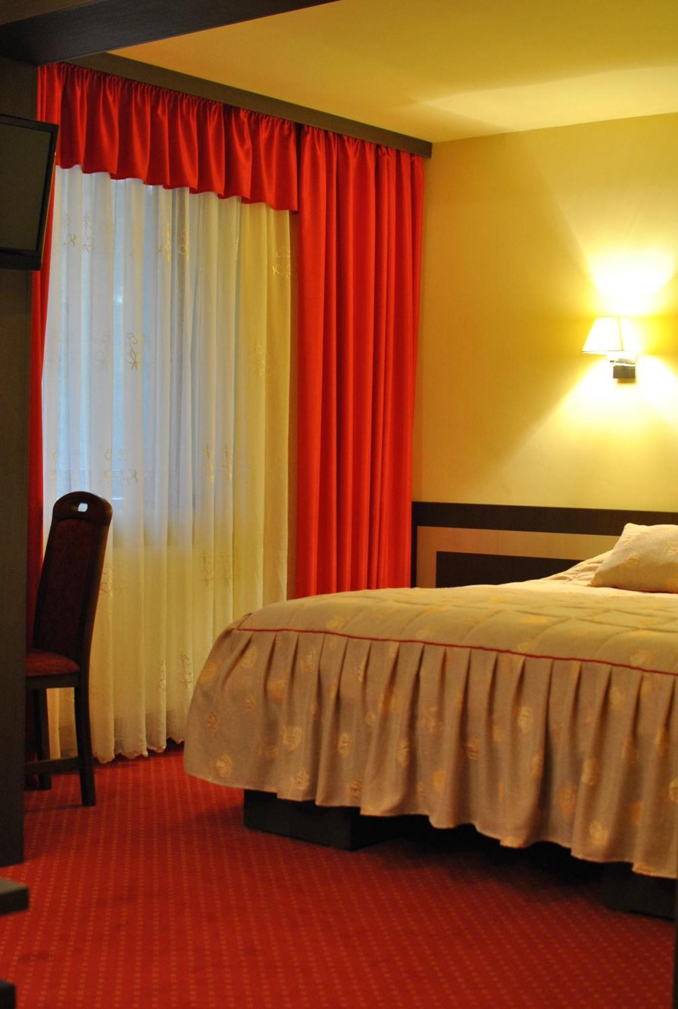 Hotel Dana Амара Экстерьер фото